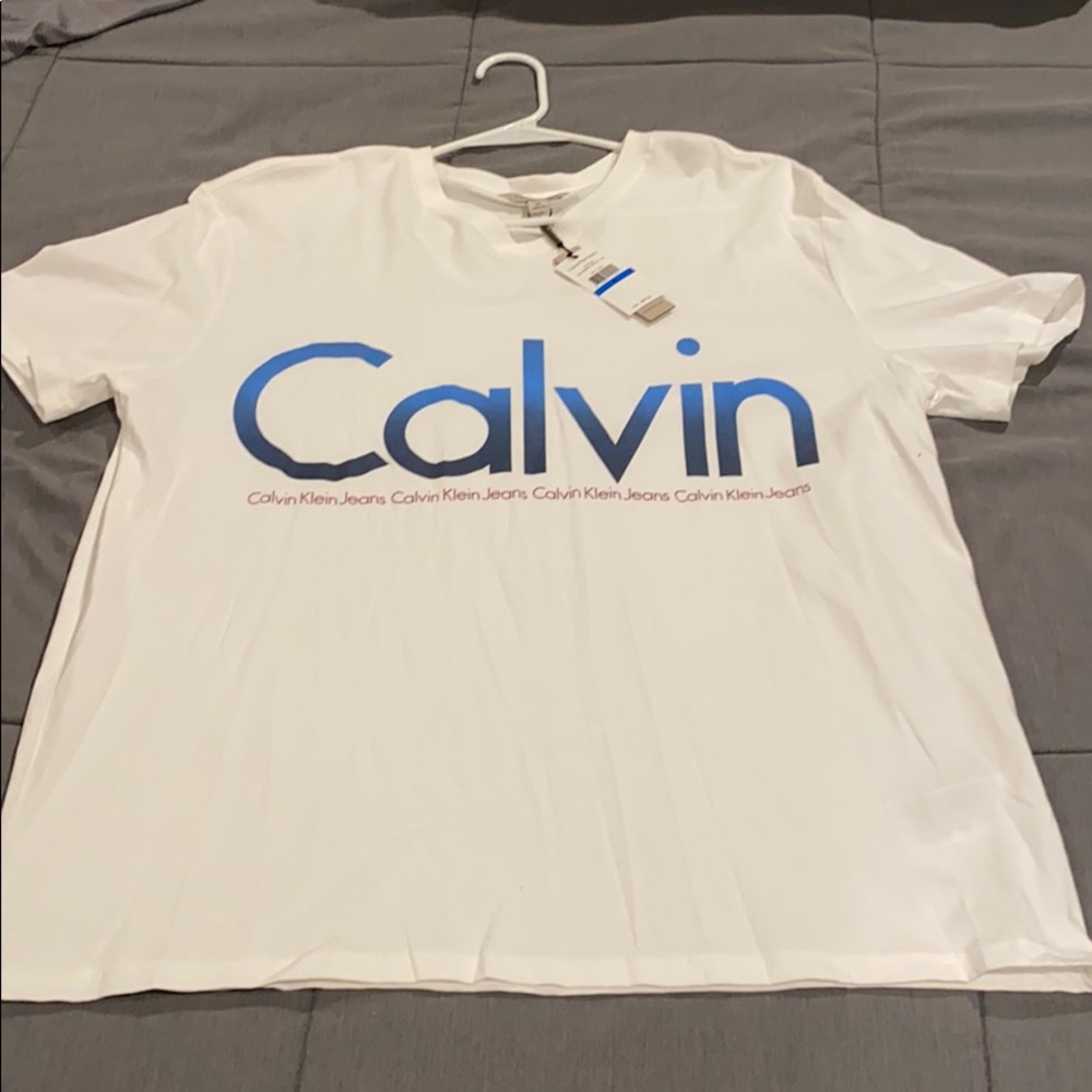 Calvin Klein Tee